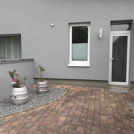 Erdgeschoss-Appartement Mit Seeblick Ahrensbok 外观 照片