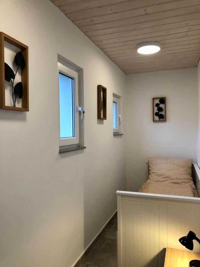 Erdgeschoss-Appartement Mit Seeblick Ahrensbok 外观 照片
