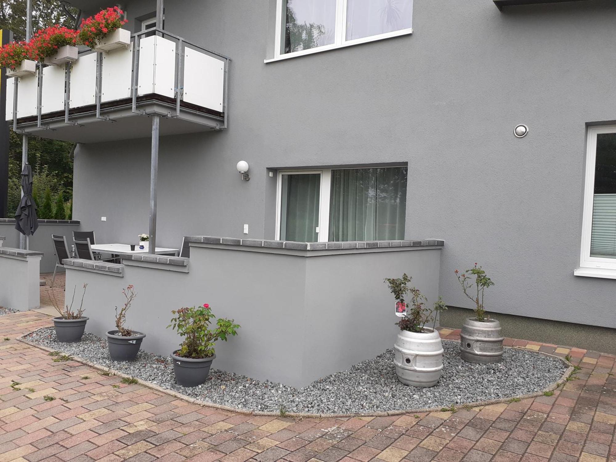 Erdgeschoss-Appartement Mit Seeblick Ahrensbok 外观 照片